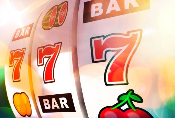 garuda888 live-dealer Blackjack table on mobile screen with real dealer and cards